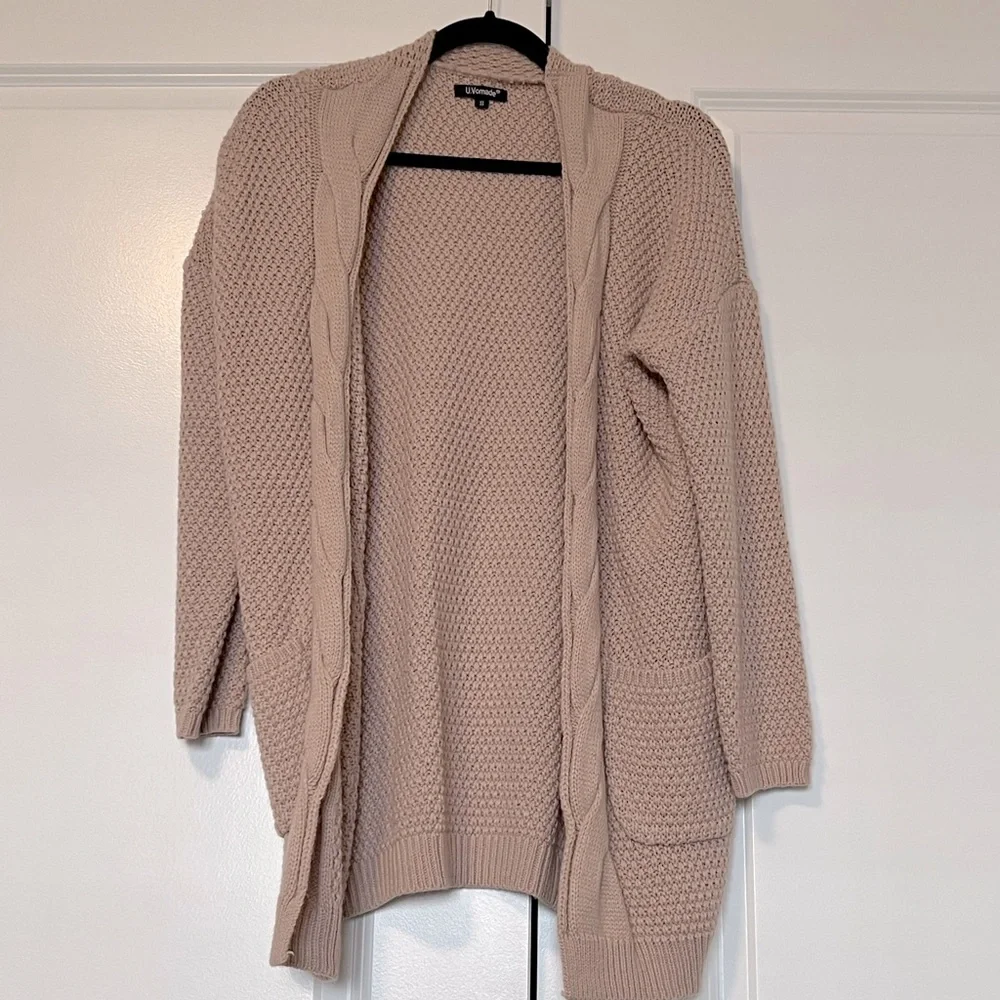 Cardigan - Picture 1 of 3